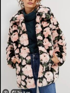 Jakke. Tilly Faux Fur Coat Floral Print Anthropologie